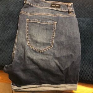 Liverpool 18W walking Jean shirt